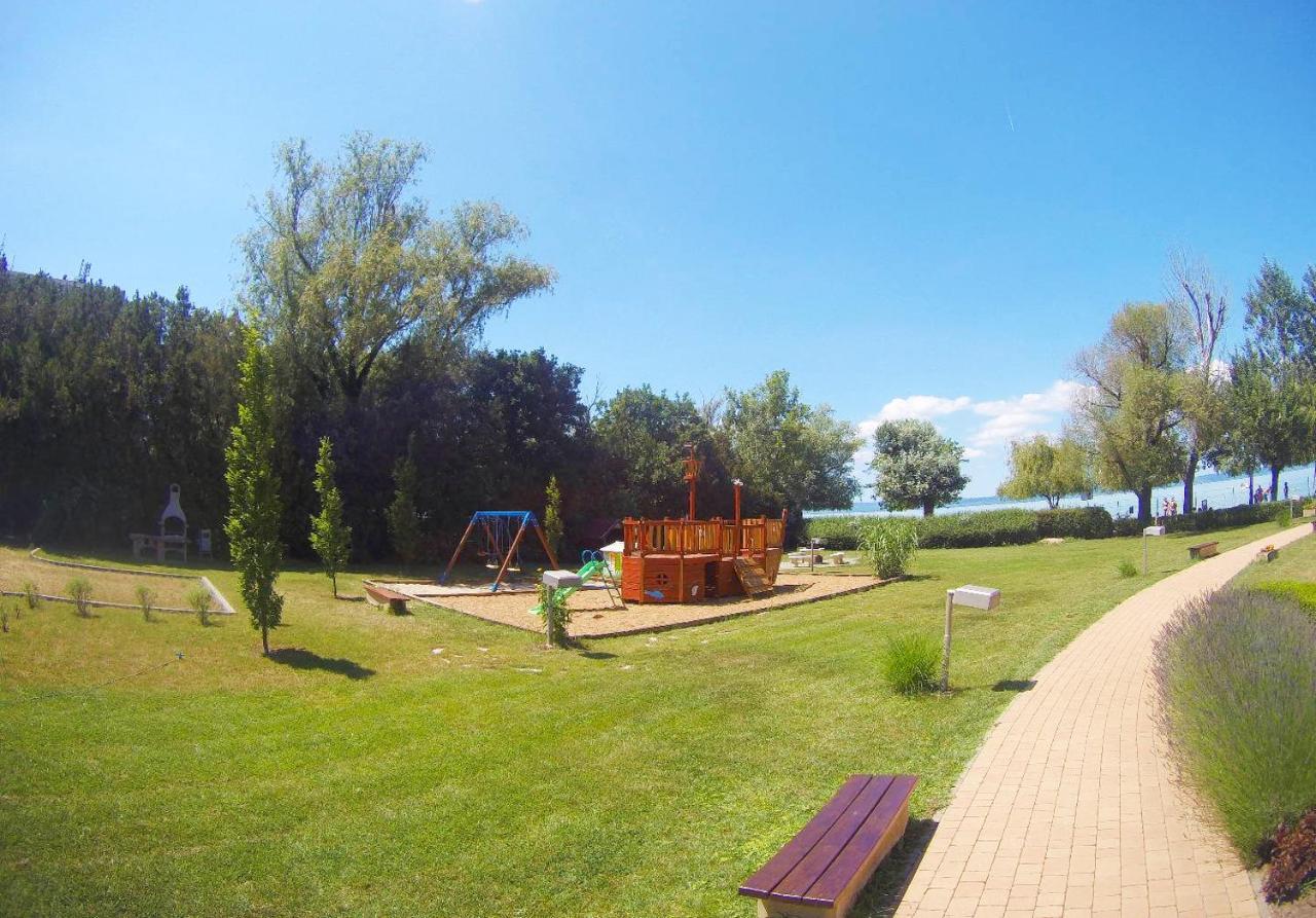 Vízparti SAS Apartman Siófok Bagian luar foto