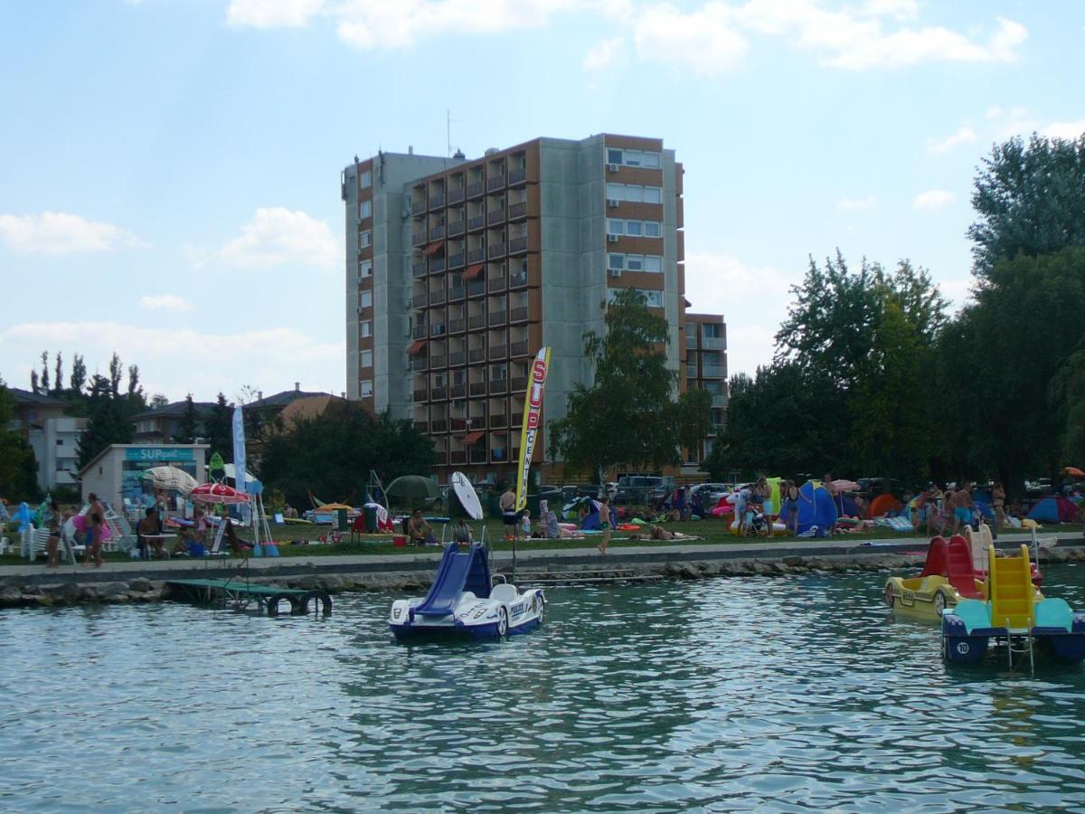 Vízparti SAS Apartman Siófok Bagian luar foto